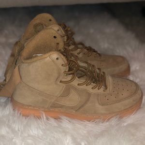 Nike Airforce 1s High top